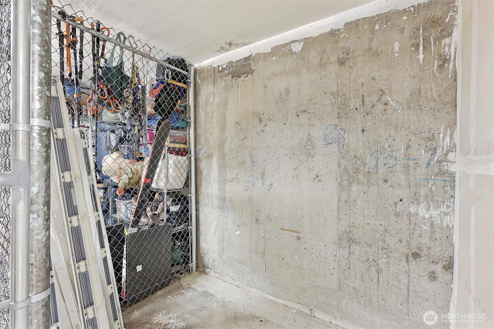 2230 NW 59th Street Unit: 301