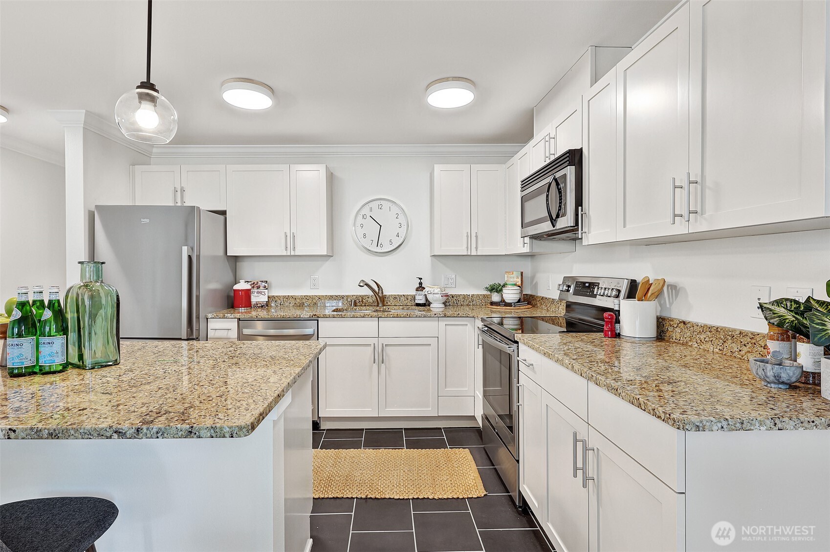 2230 NW 59th Street Unit: 301