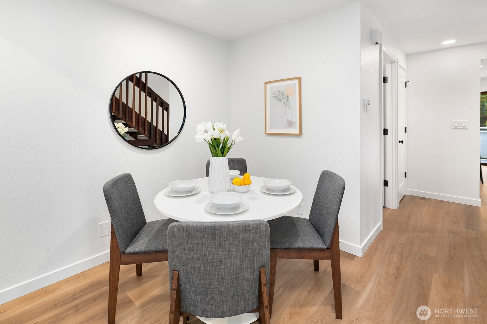 1514 Nob Hill Avenue N