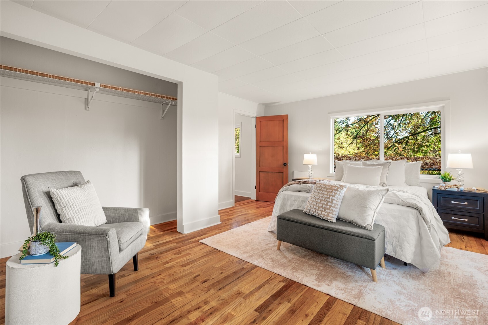 10746 Densmore Avenue N