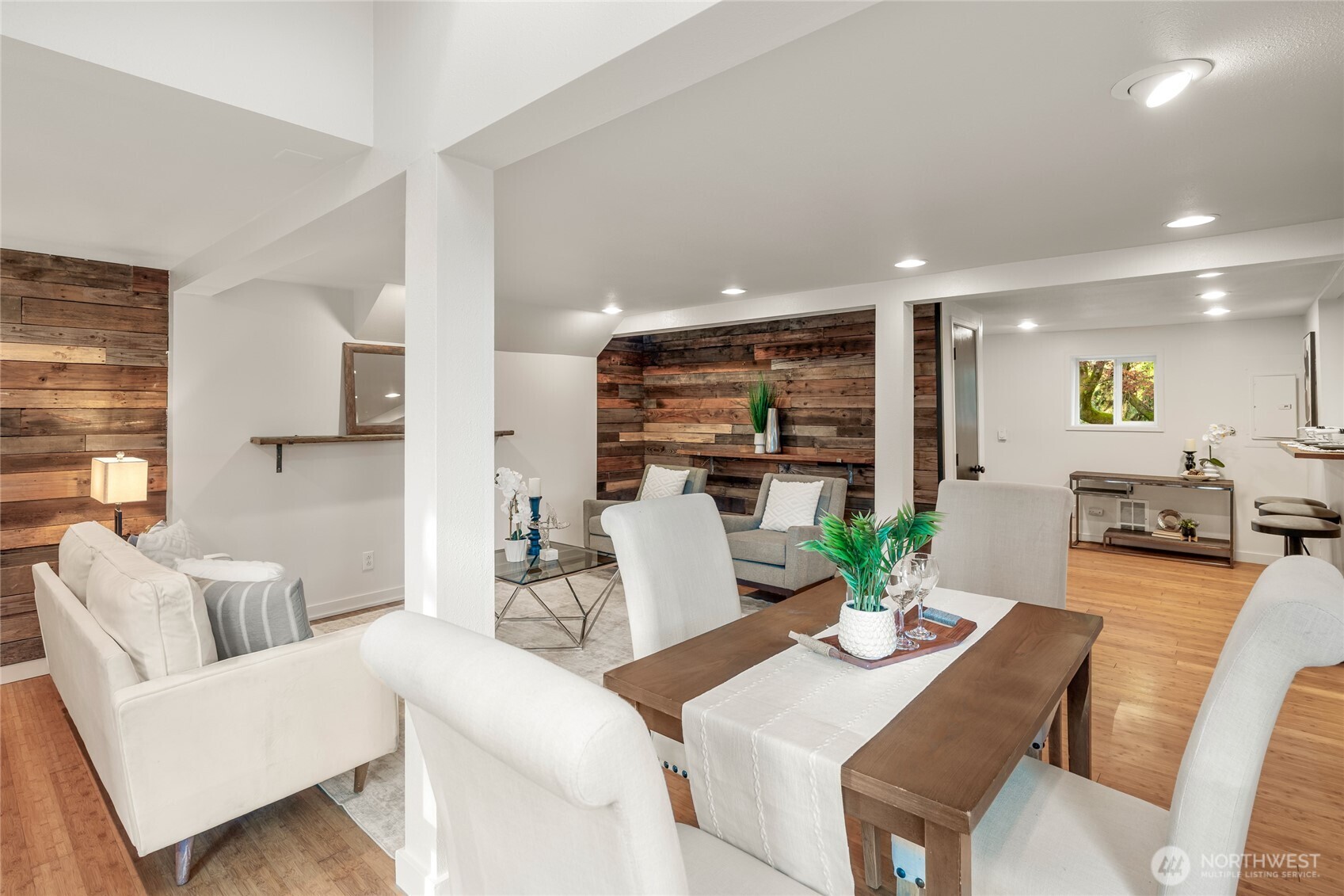 10746 Densmore Avenue N