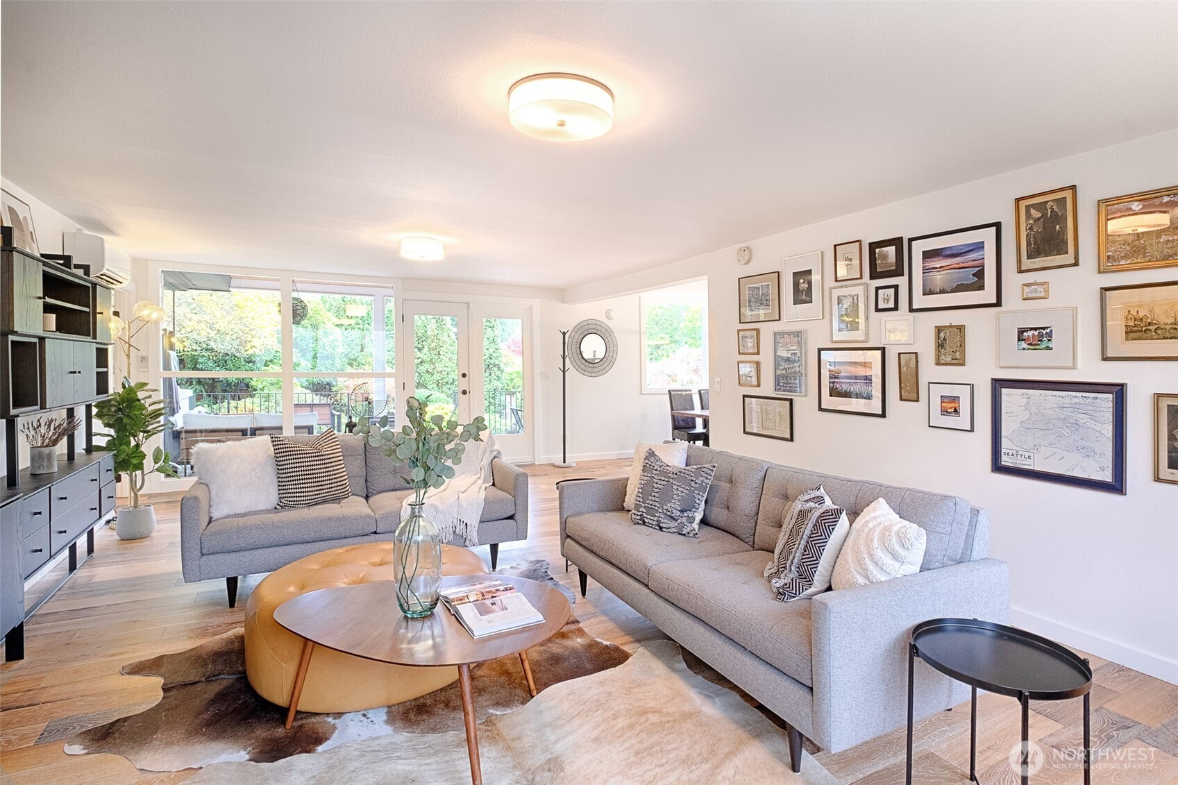 4521 SW Henderson Street