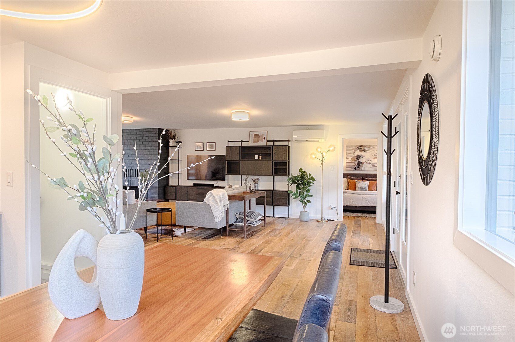 4521 SW Henderson Street