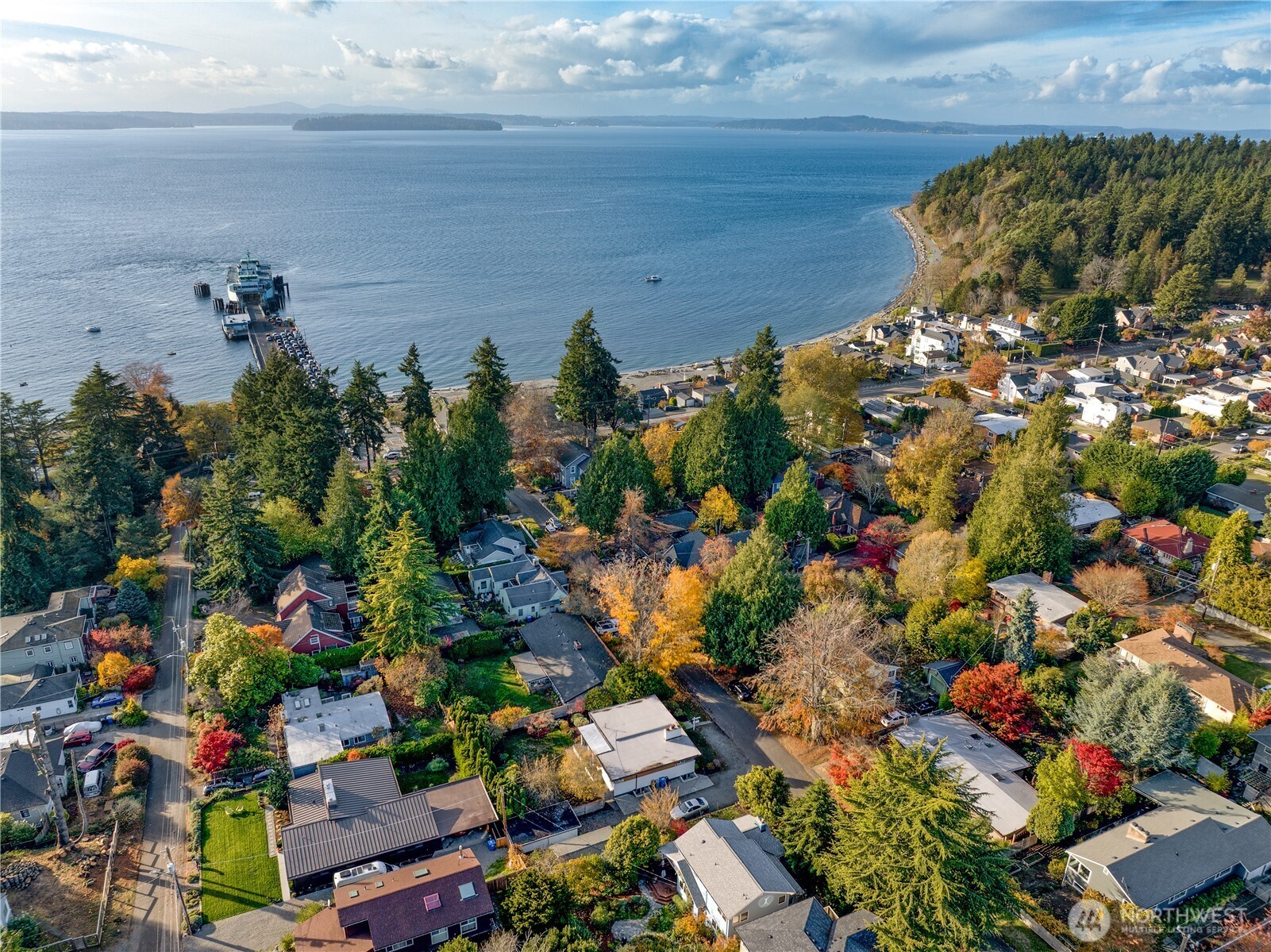 4521 SW Henderson Street