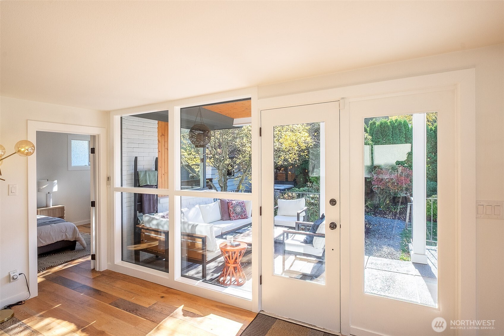 4521 SW Henderson Street