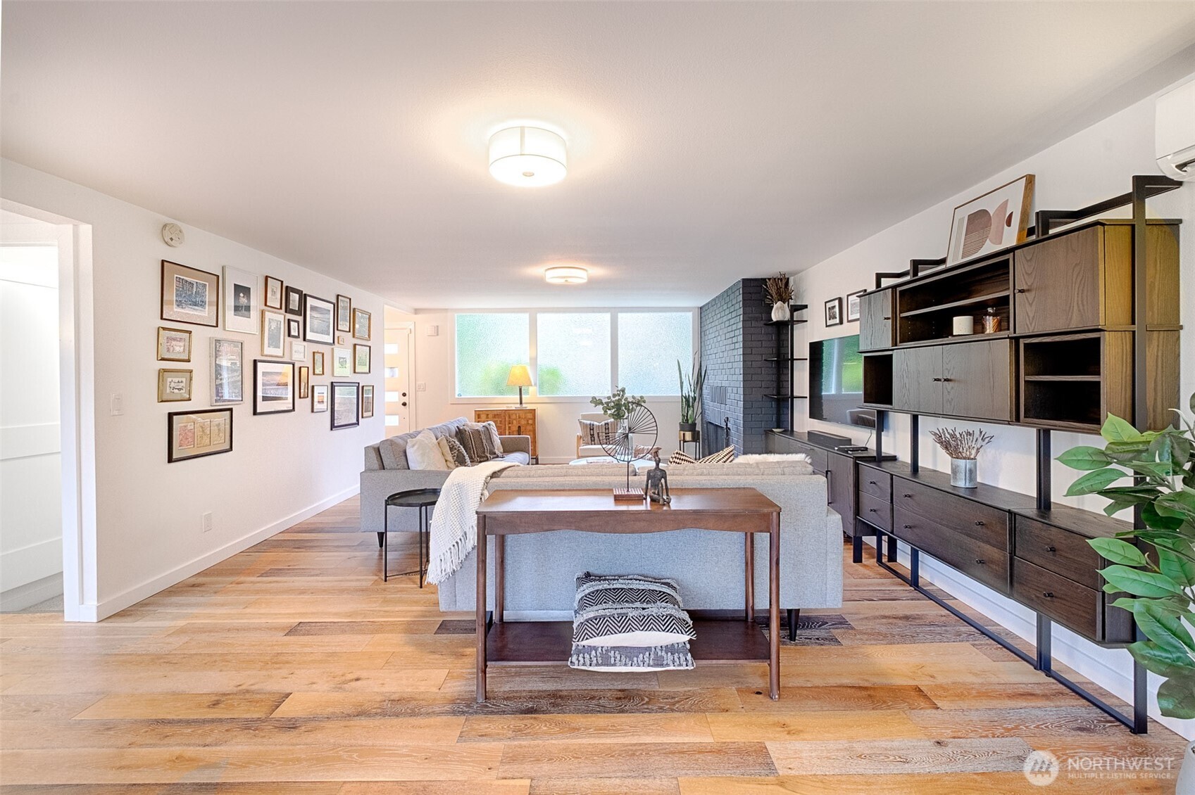 4521 SW Henderson Street