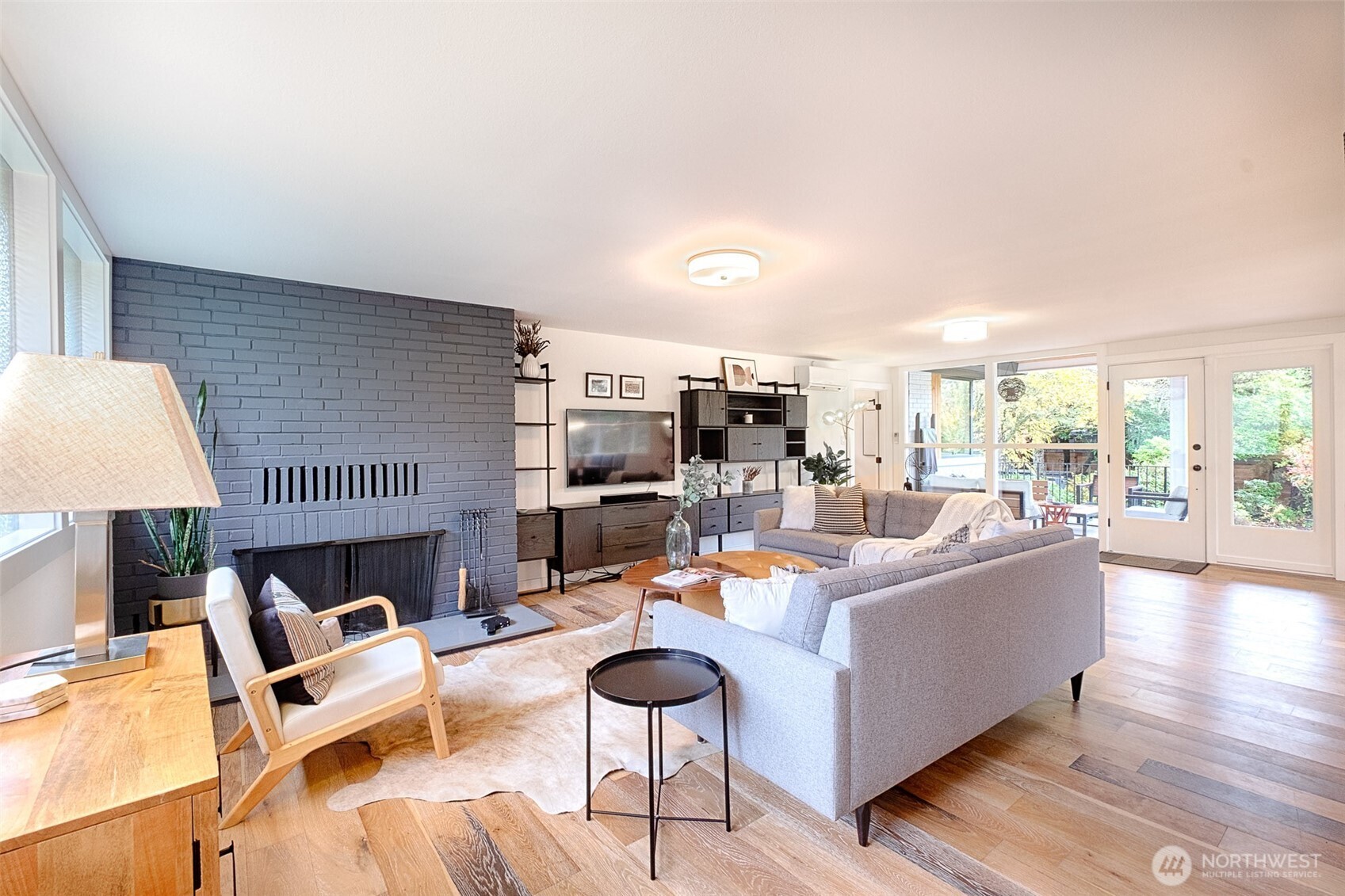 4521 SW Henderson Street