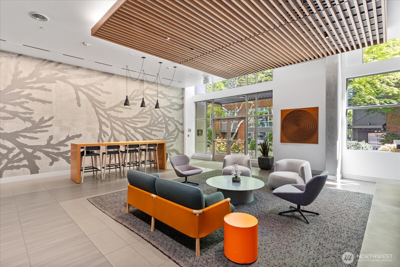 530 Broadway E Unit: 406