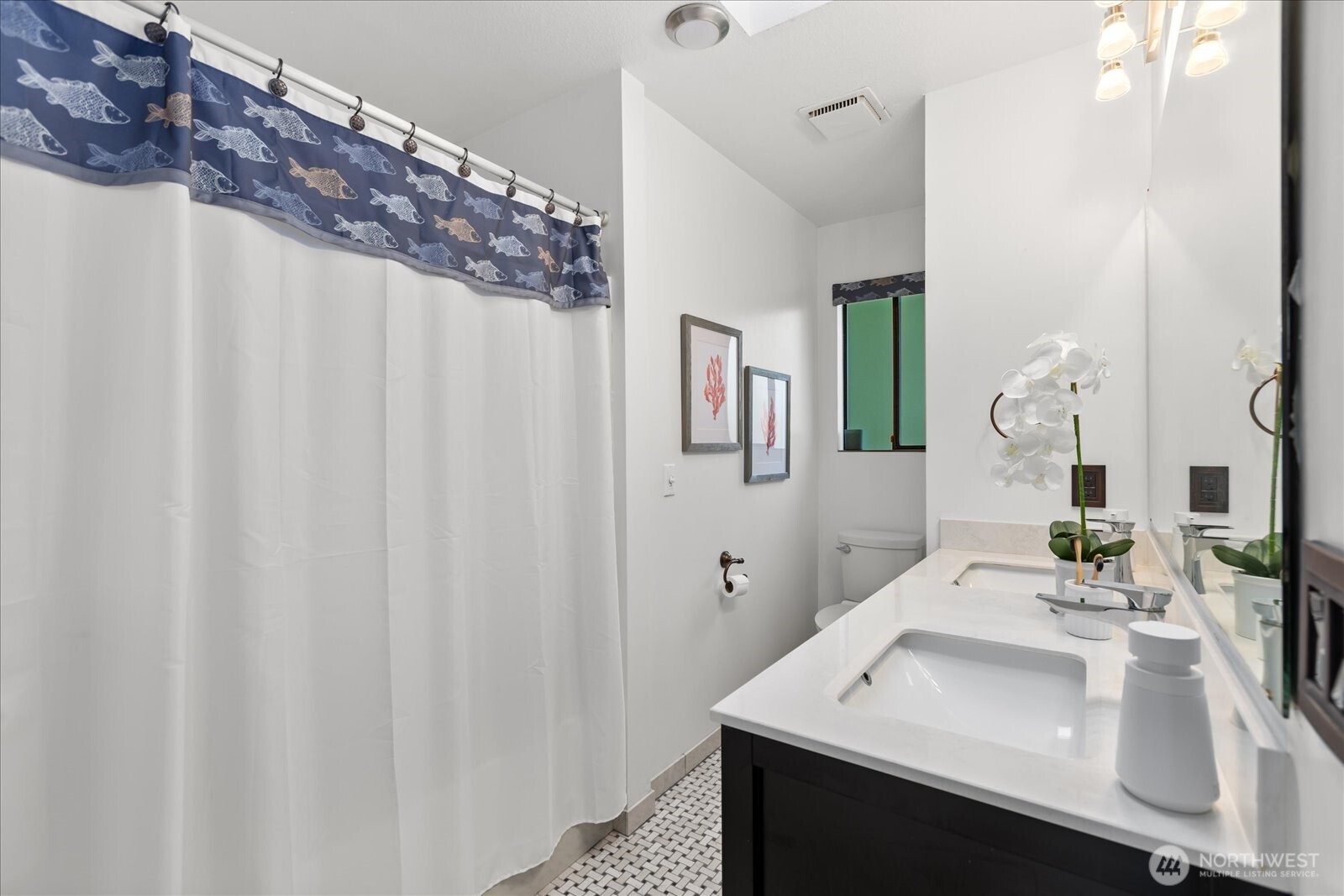 11737 Lakeside Avenue NE