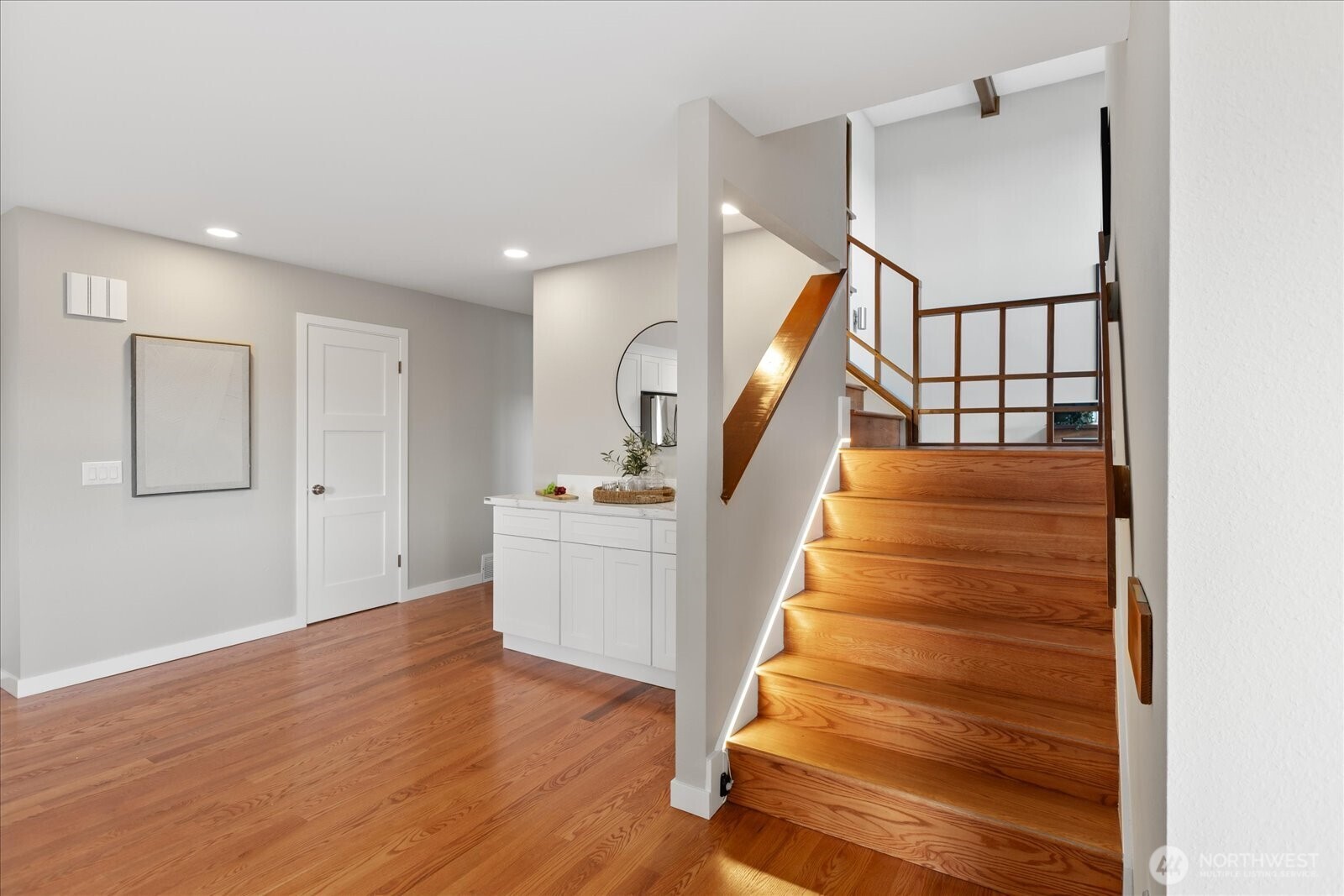 11737 Lakeside Avenue NE