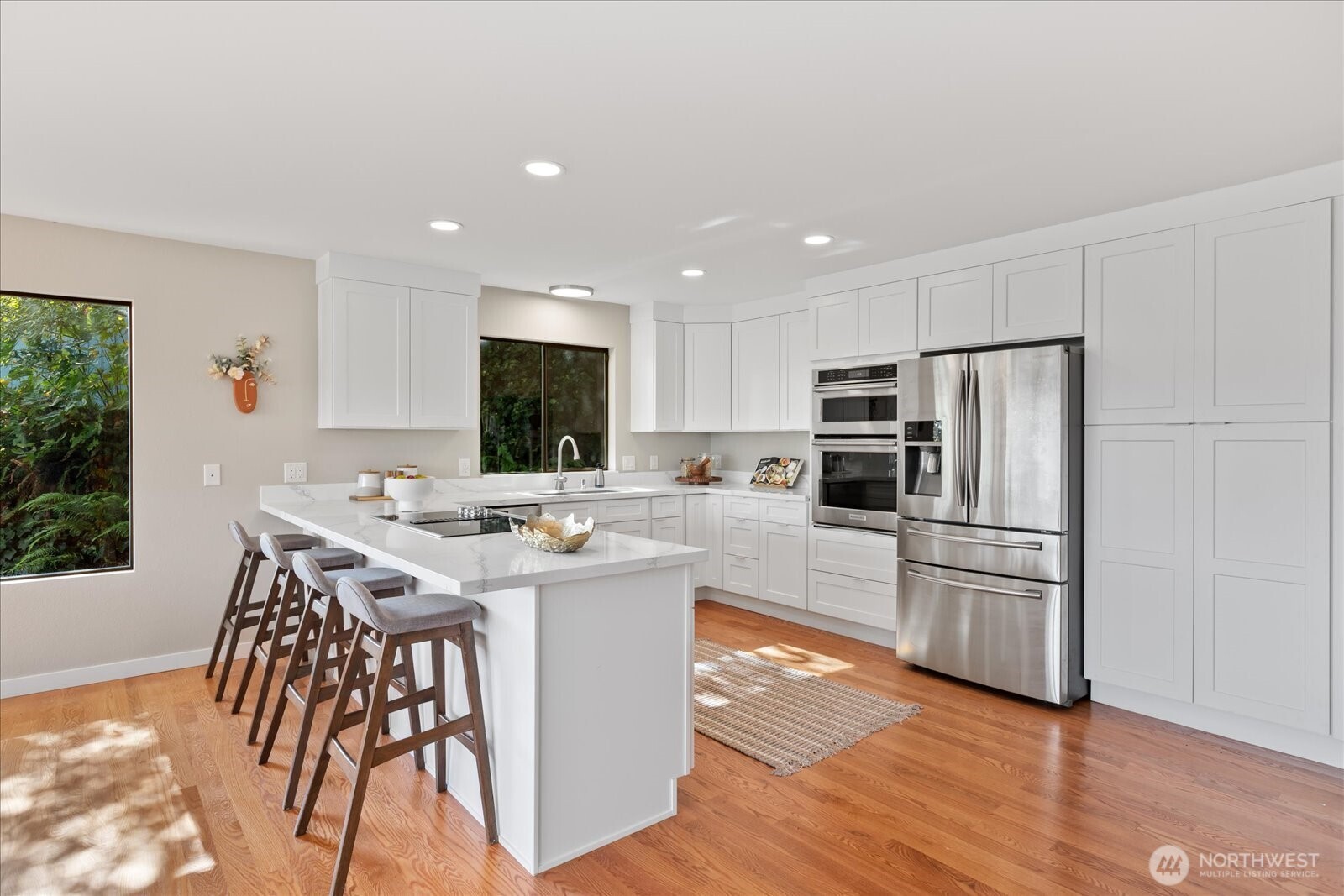 11737 Lakeside Avenue NE