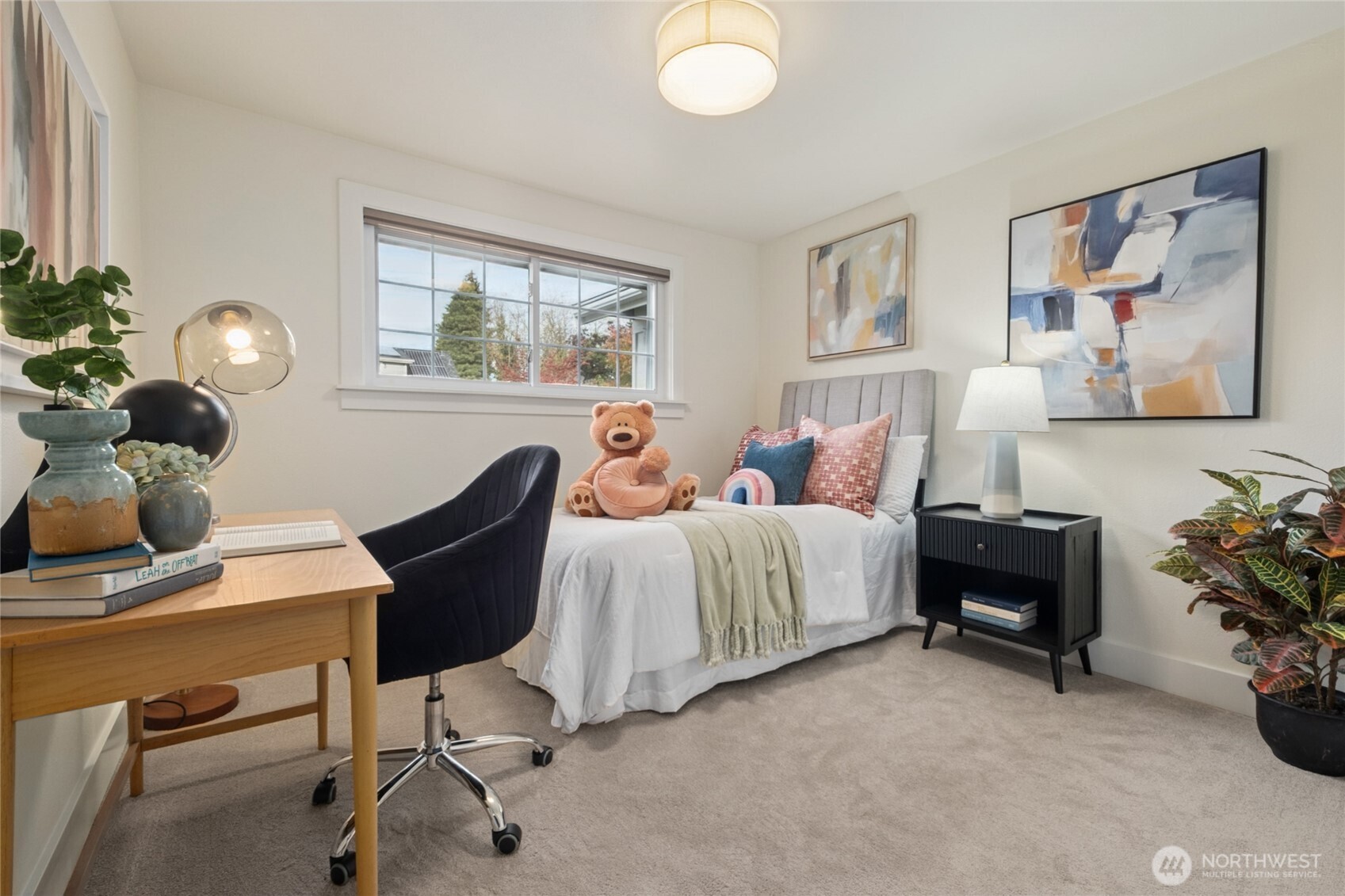 4703 S Hudson Street