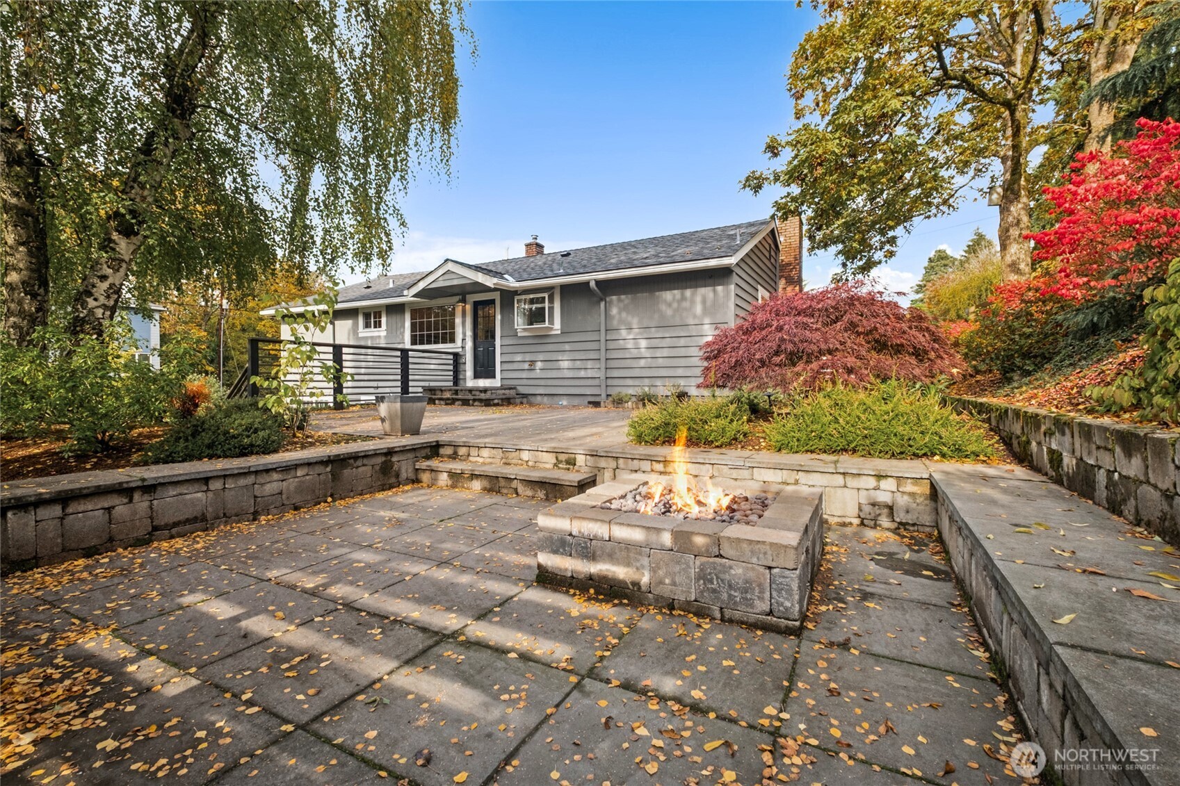 4703 S Hudson Street