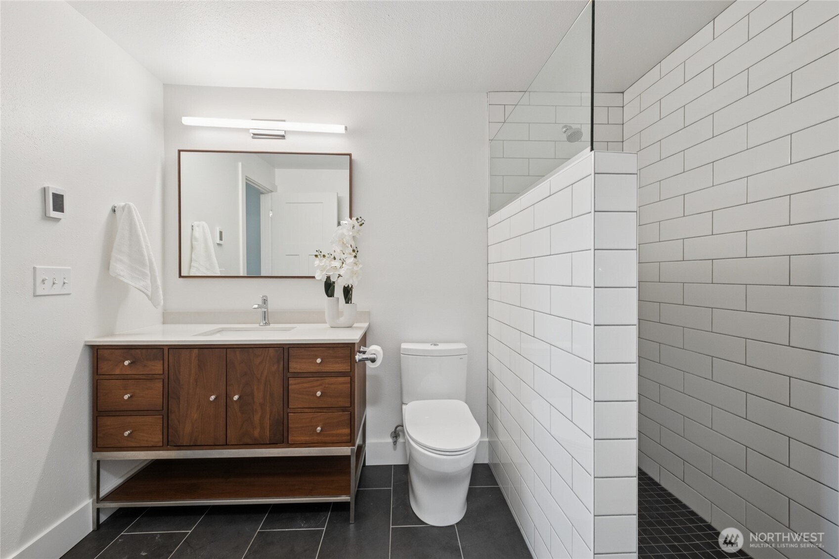 4703 S Hudson Street