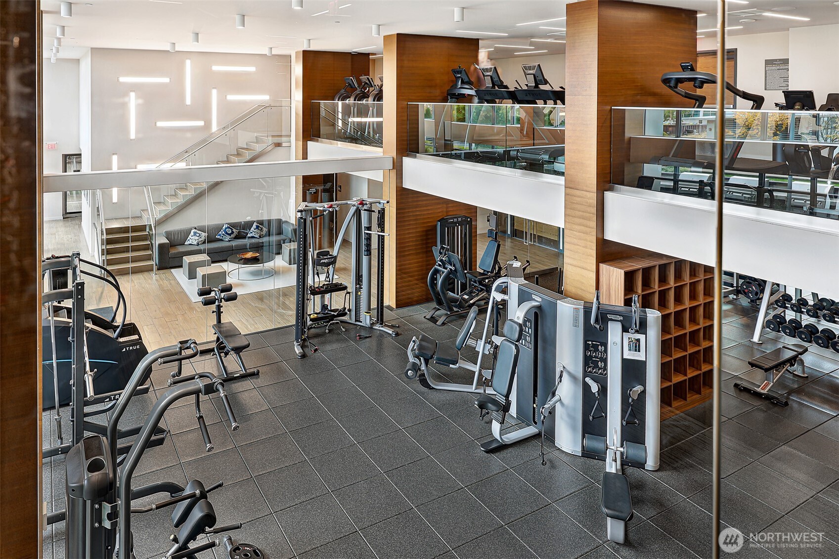 588 Bell Street Unit: 2008S