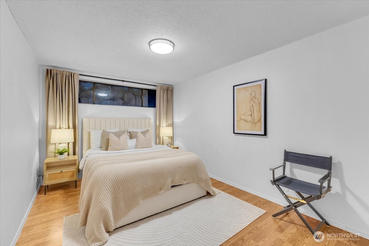 654 W Olympic Place Unit: 101