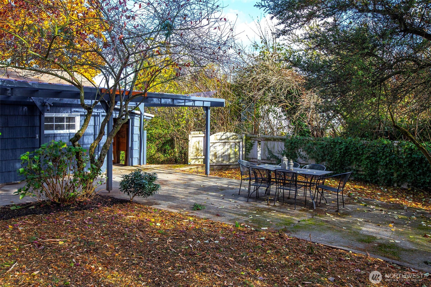 9016 Corliss Avenue N