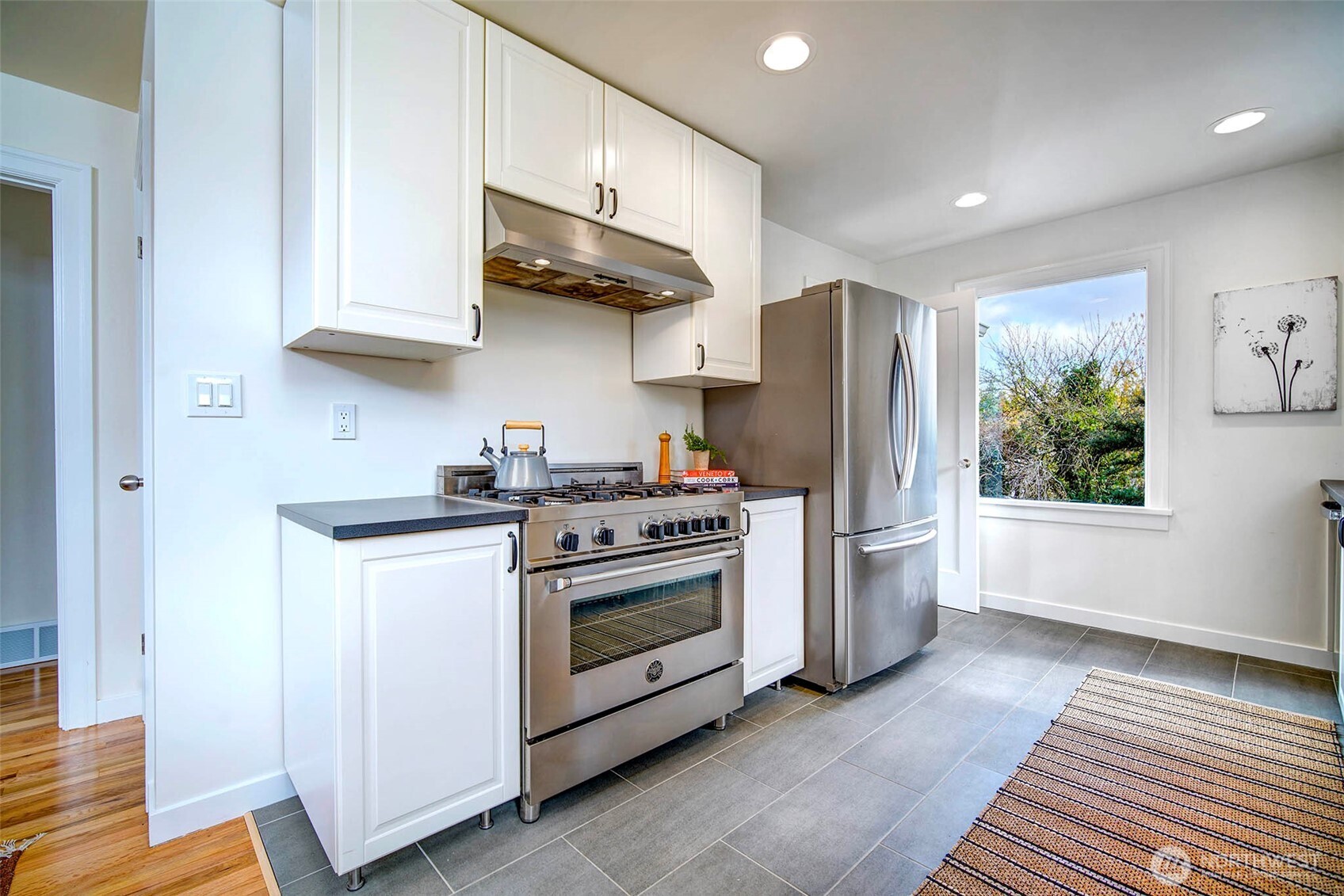 9016 Corliss Avenue N