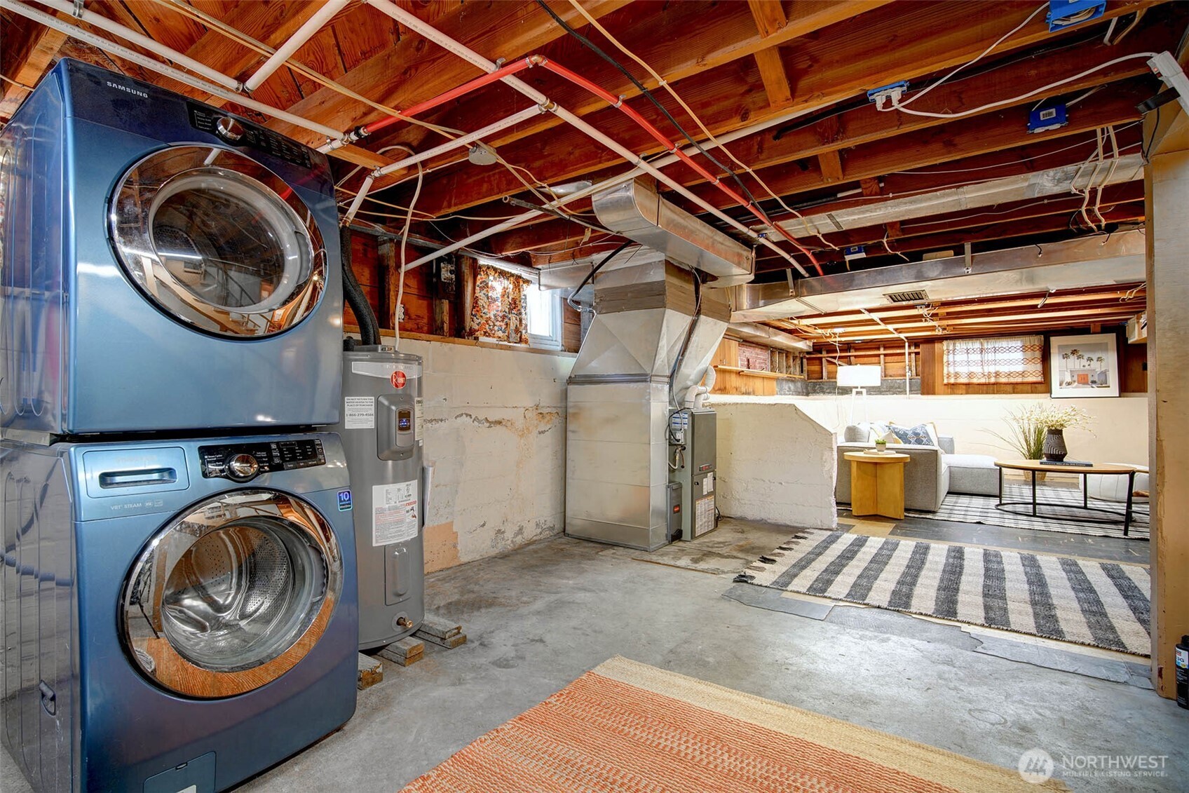 9016 Corliss Avenue N