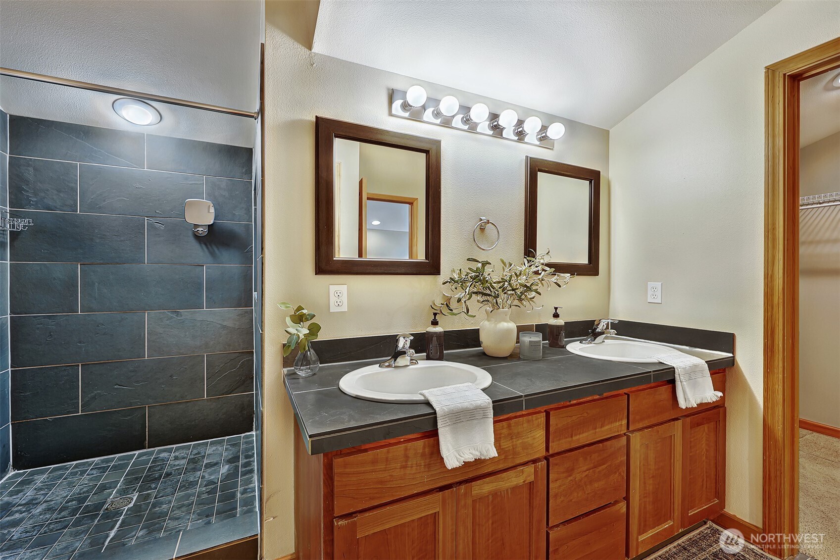 9005 Fremont Avenue N Unit: A