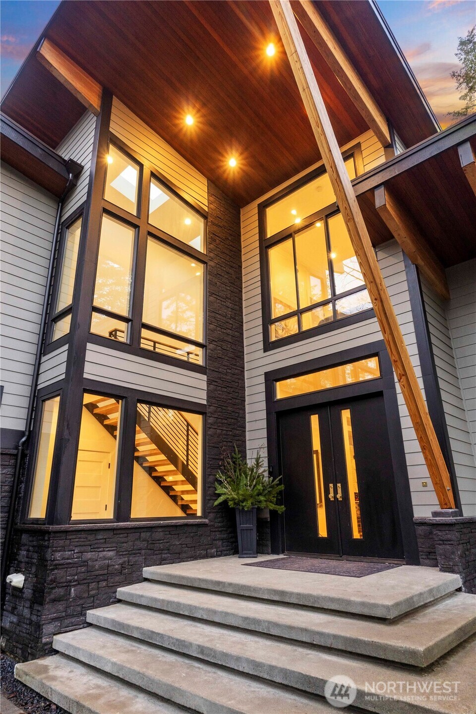 62315 Mountain Beaver Way E