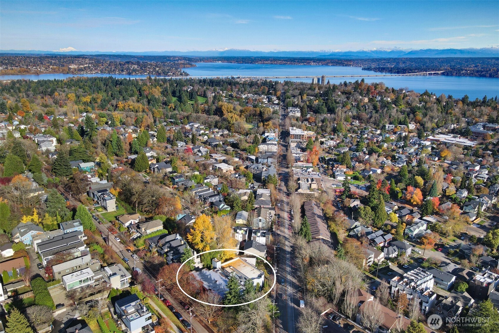 2512 E Madison Street Unit: 401