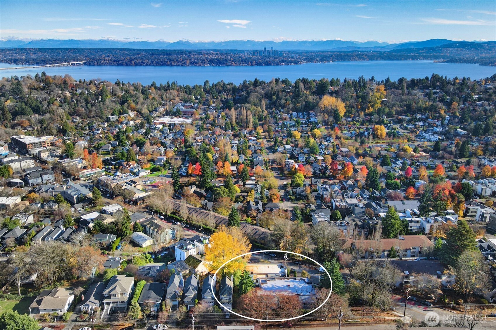 2512 E Madison Street Unit: 401