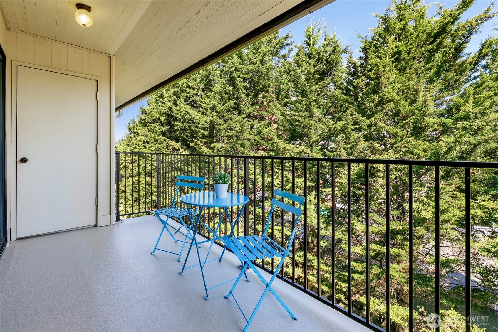 13229 Linden Avenue N Unit: 509-B