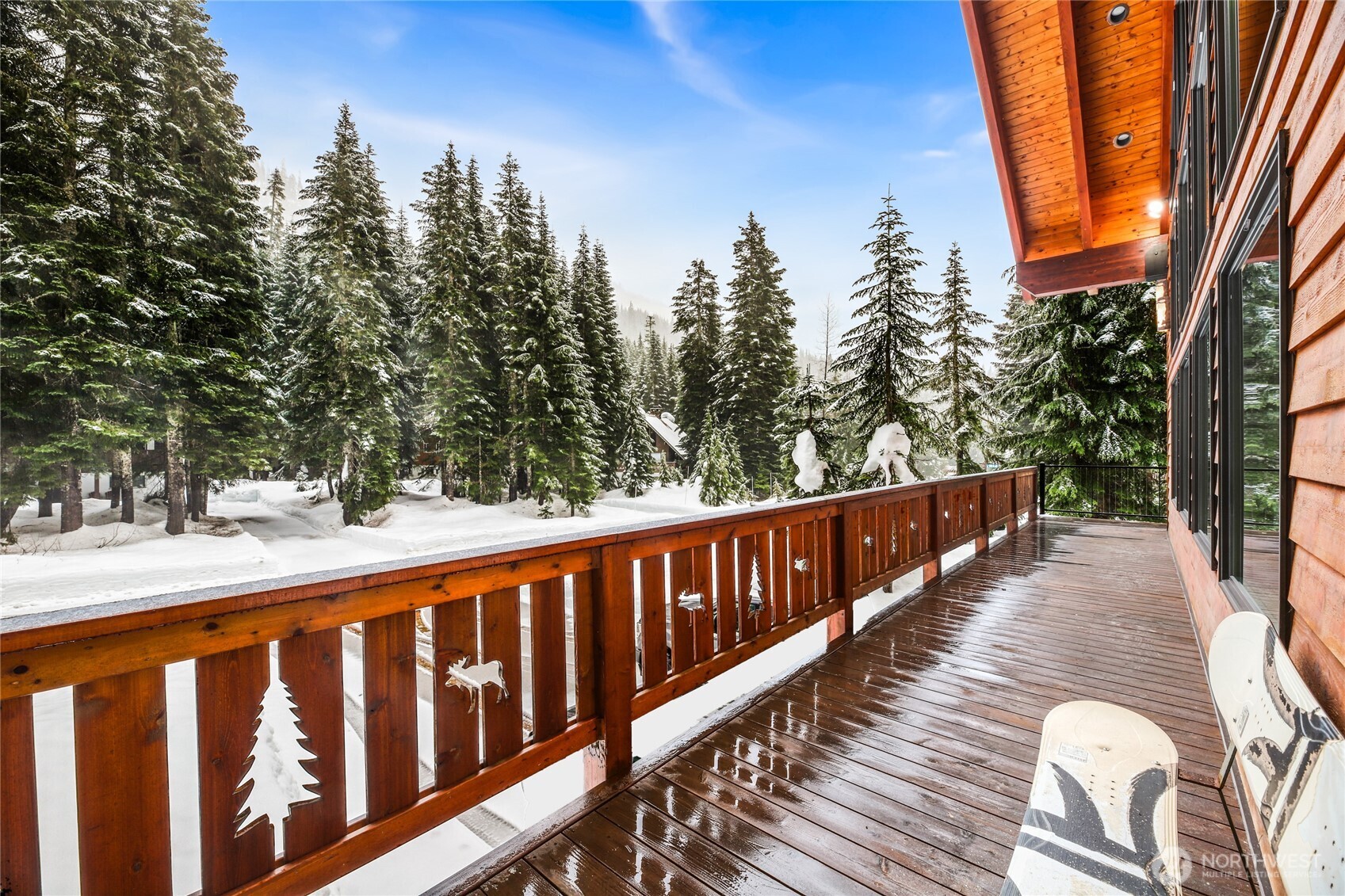 27 Alpental Strasse
