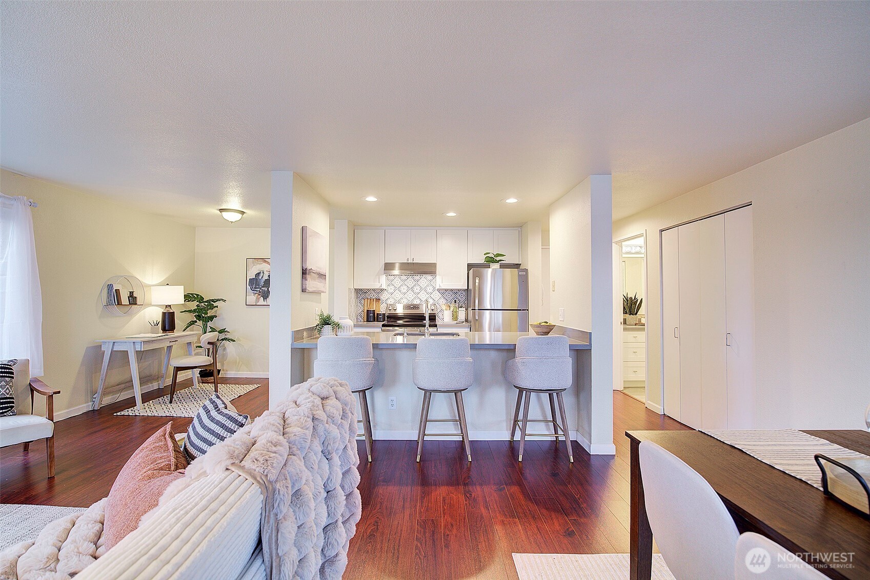 3890 Whitman Avenue N Unit: 301