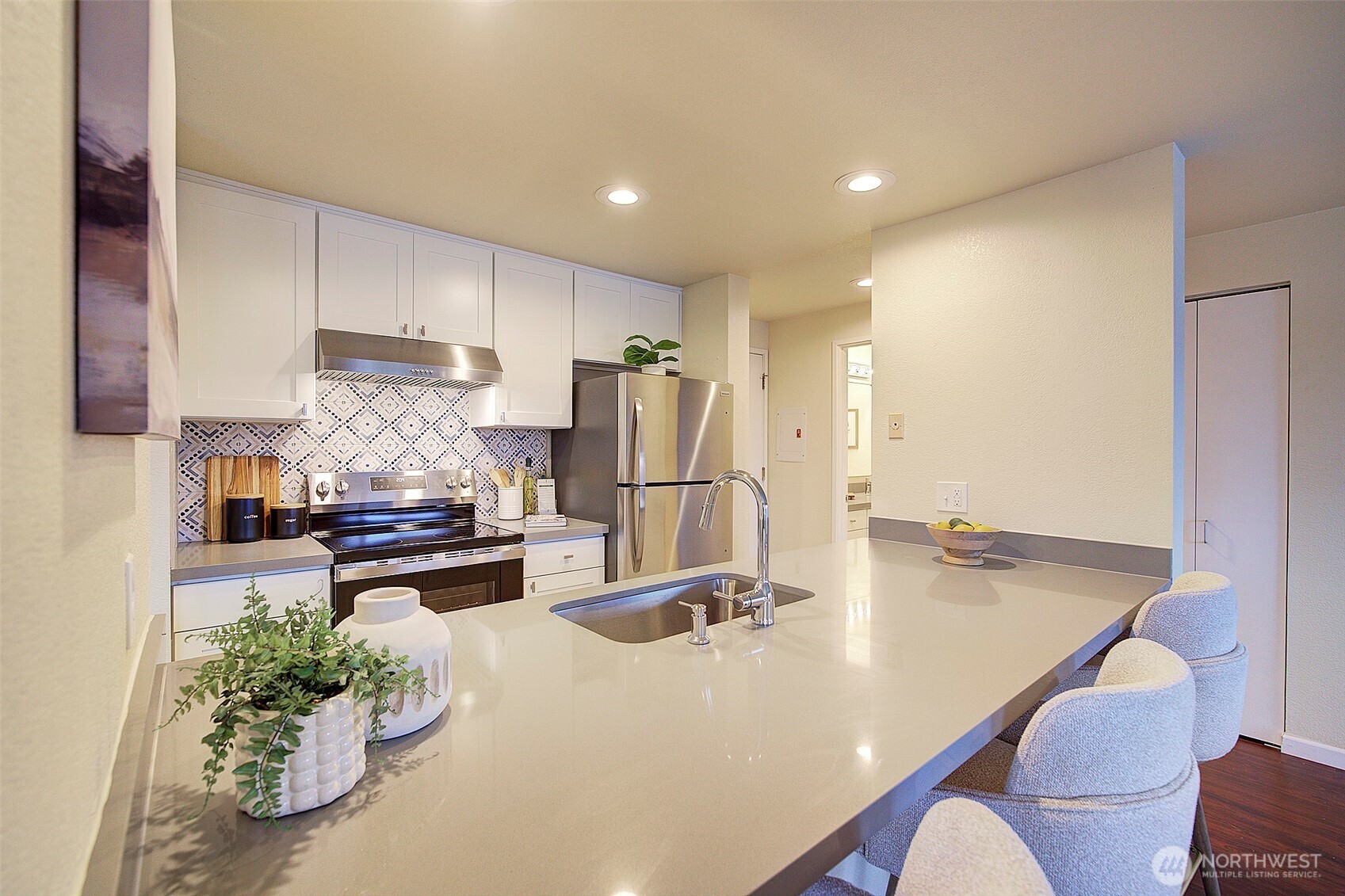 3890 Whitman Avenue N Unit: 301