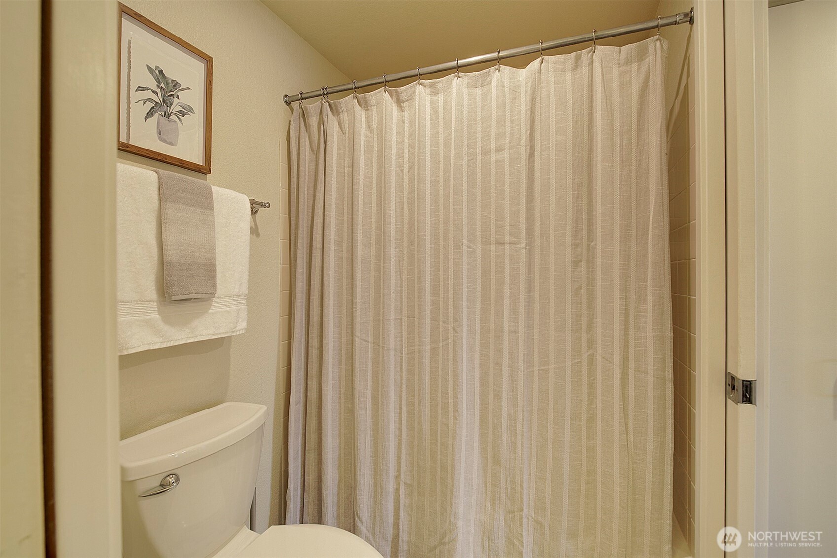 3890 Whitman Avenue N Unit: 301