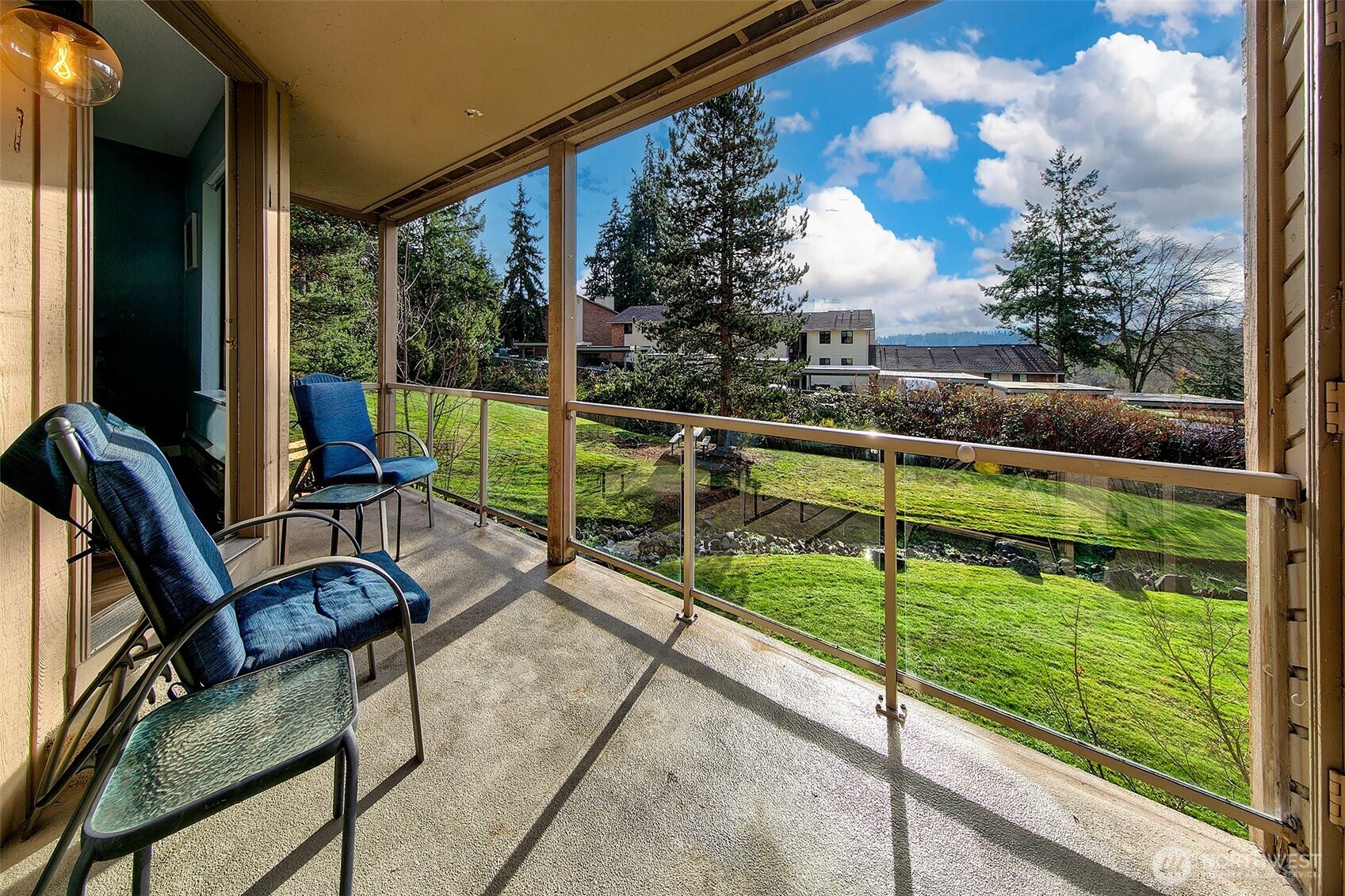 23001 Lakeview Drive Unit: I-206