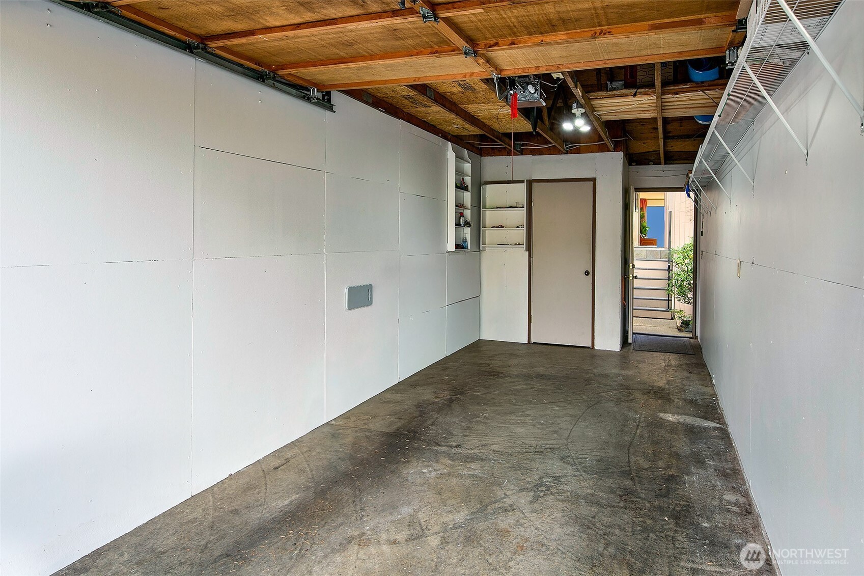 23001 Lakeview Drive Unit: I-206