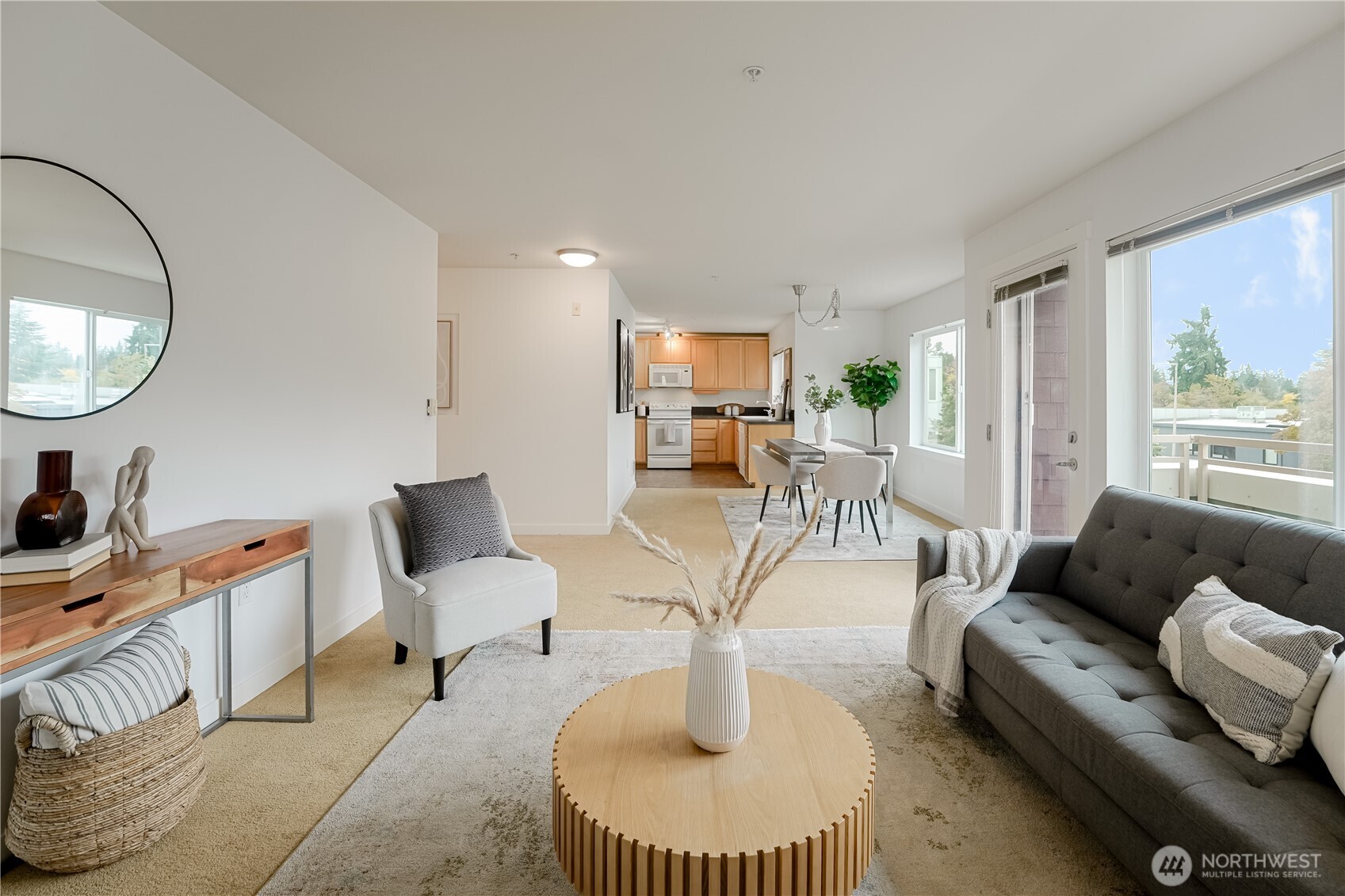 12534 15th Avenue NE Unit: 31