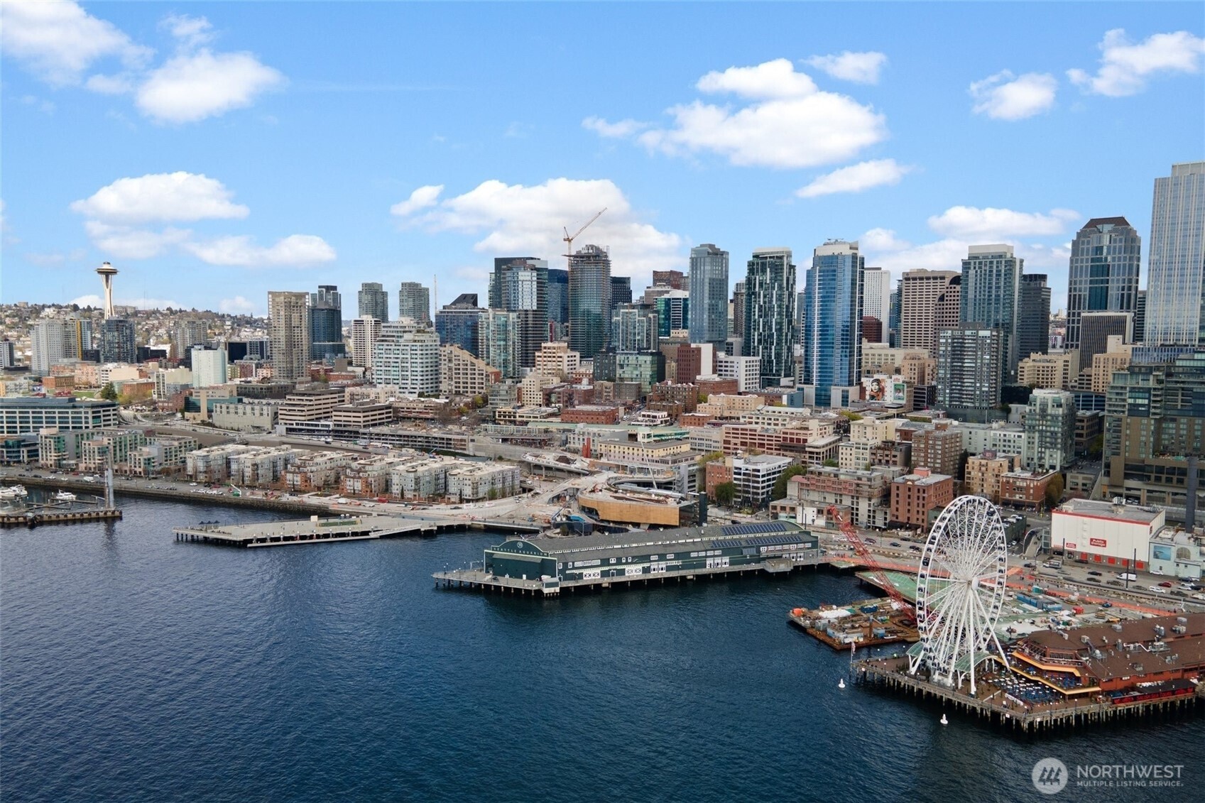 1415 2nd Avenue Unit: 2510