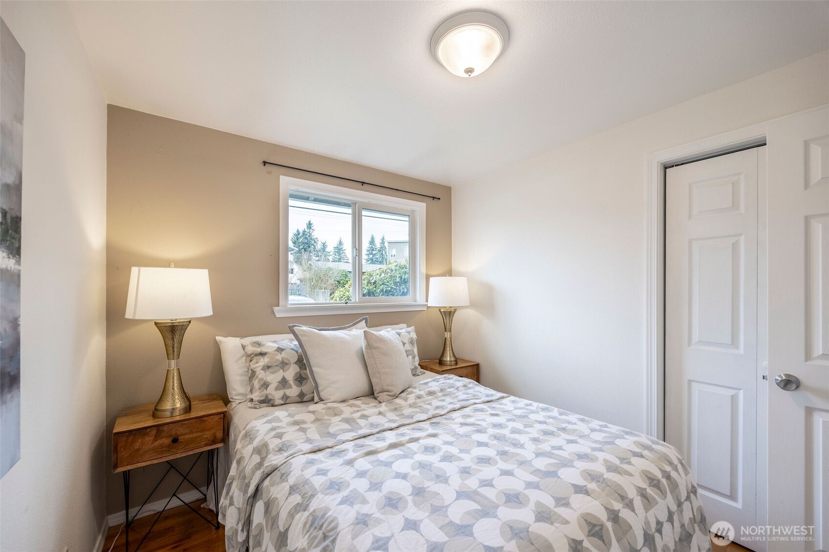 10020 18th Avenue SW