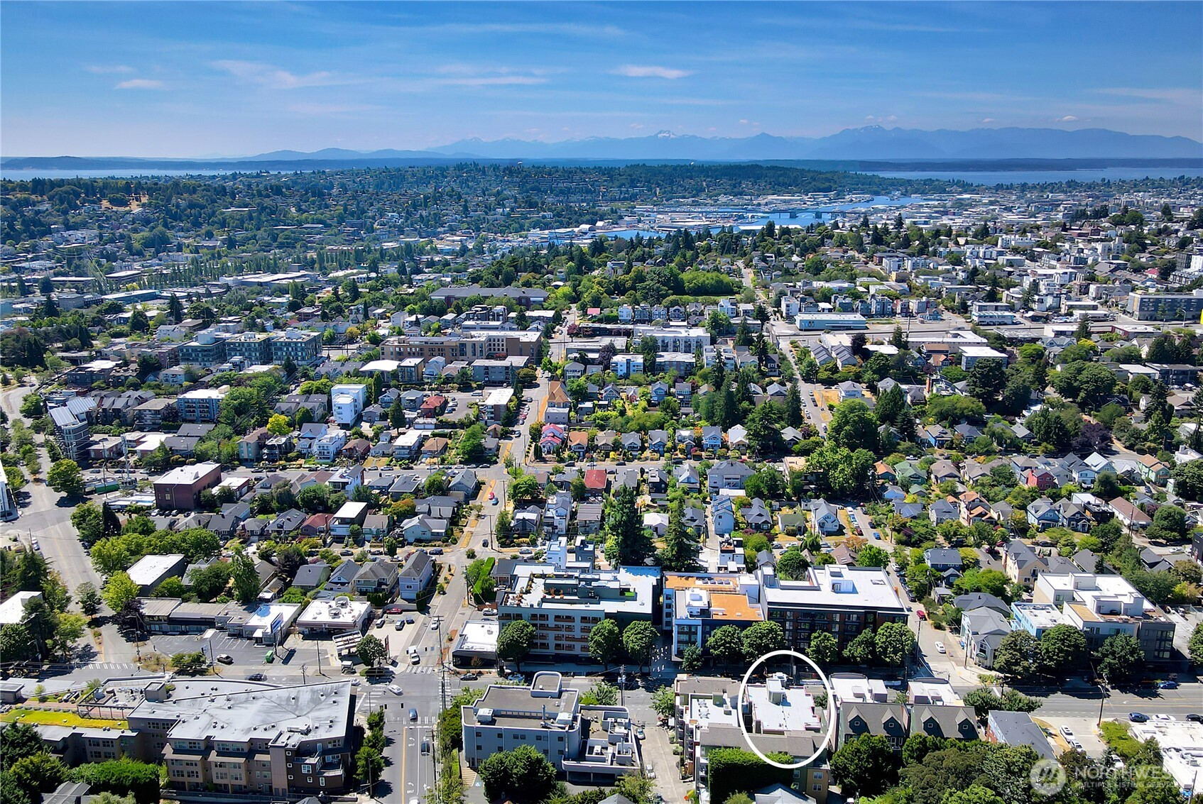 4026 Stone Way N Unit: 501