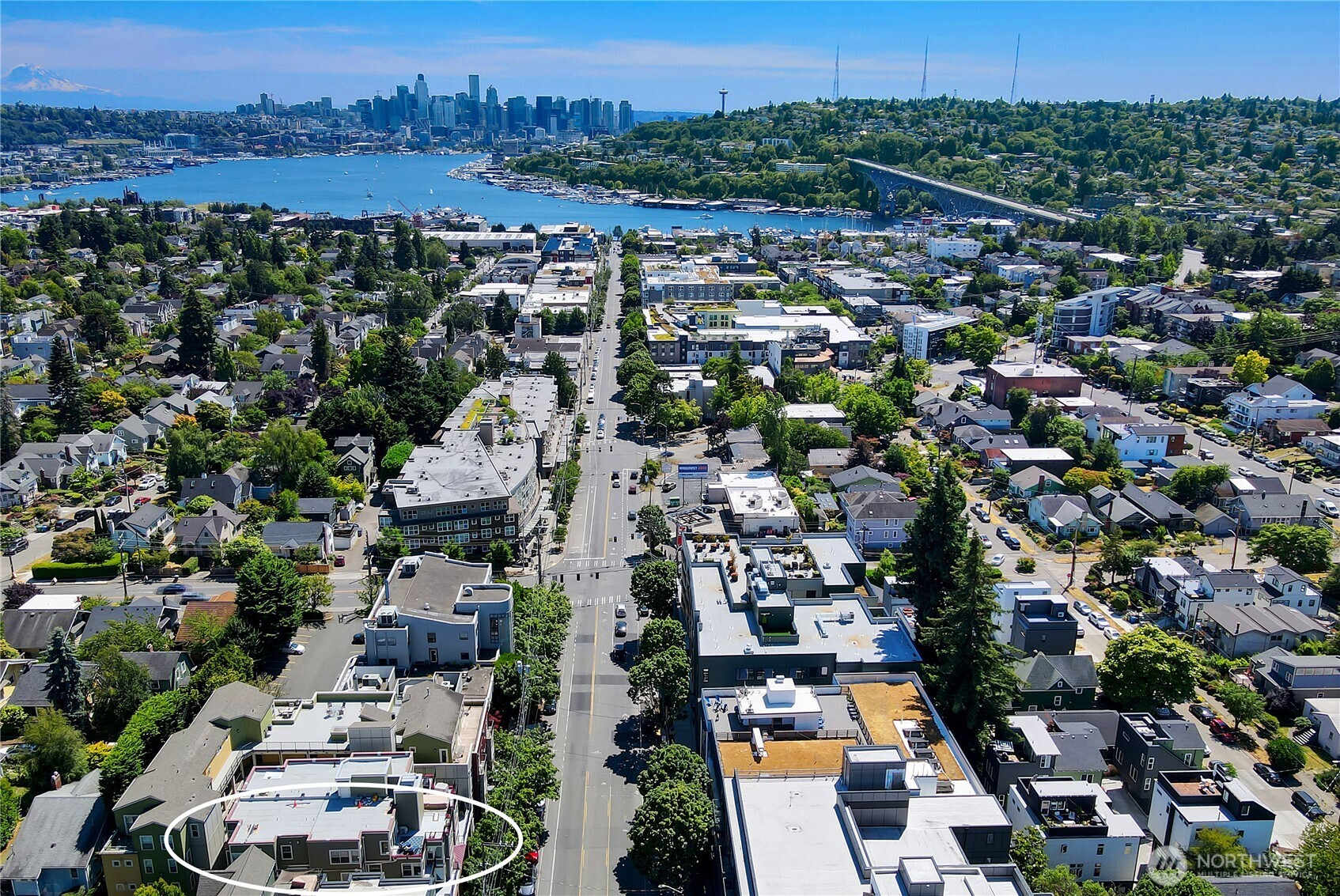 4026 Stone Way N Unit: 501