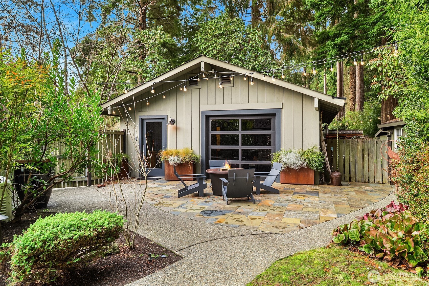 11029 Totem Pole Lane