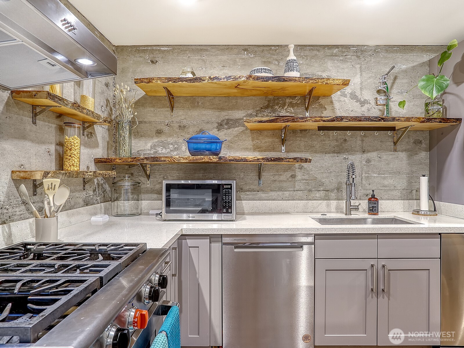 4621 NE 192nd Street