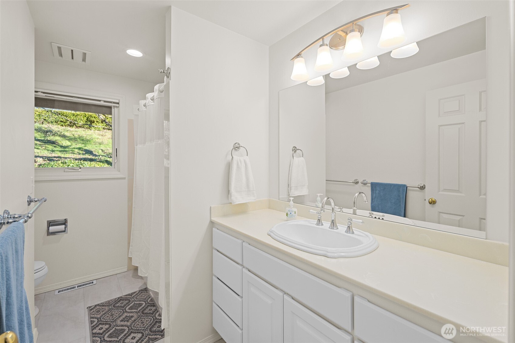 9224 190th Street SW