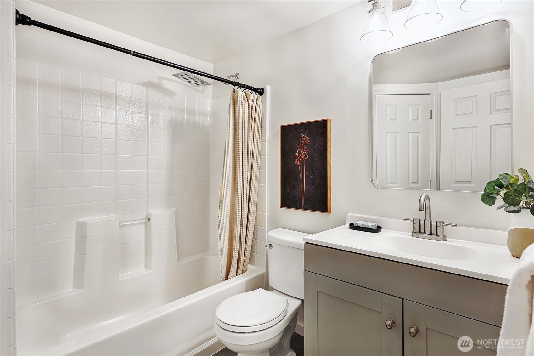 8333 Dibble Avenue NW