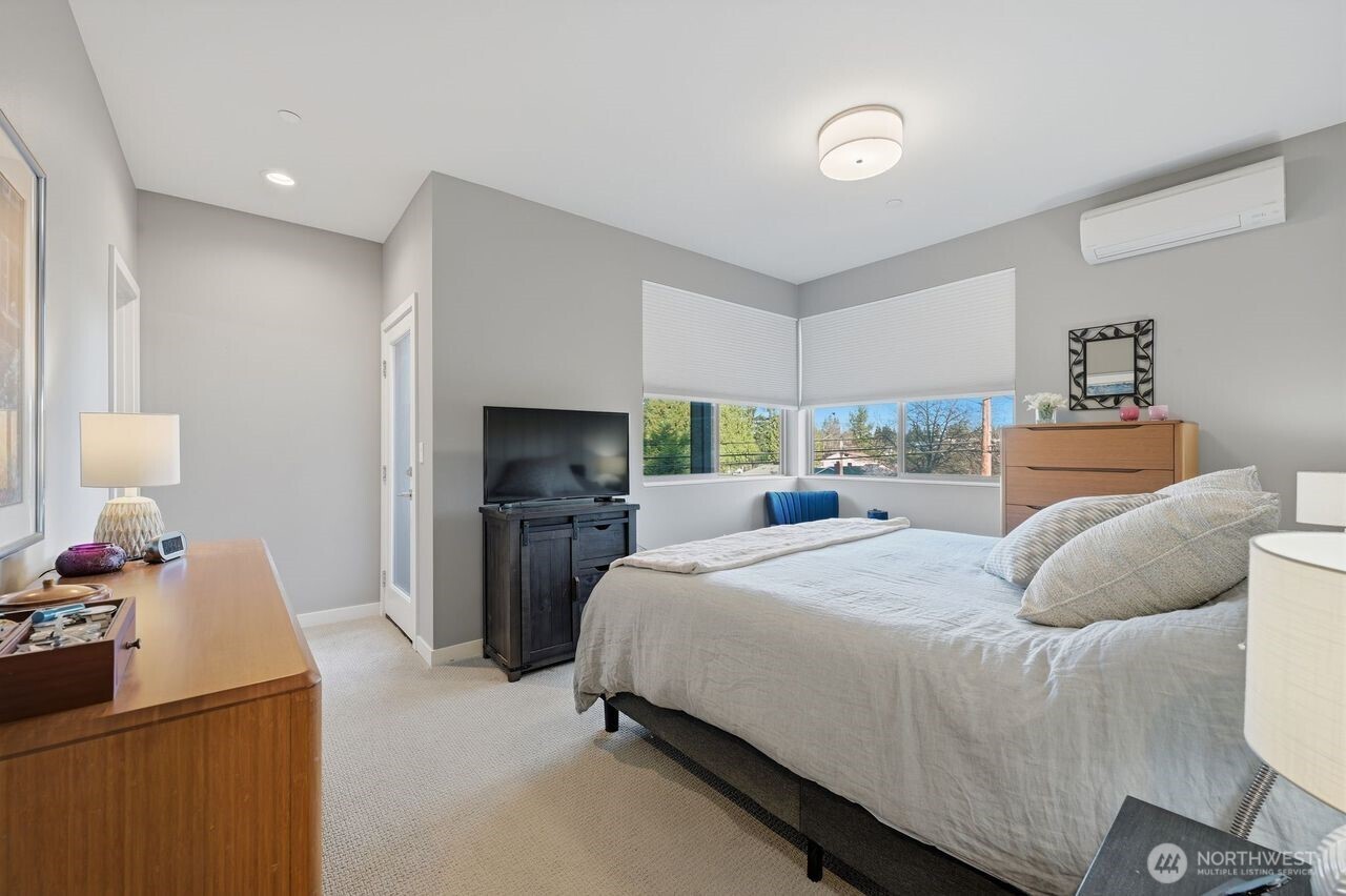 229 NE 185th Street