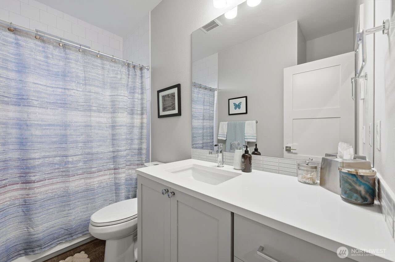 229 NE 185th Street