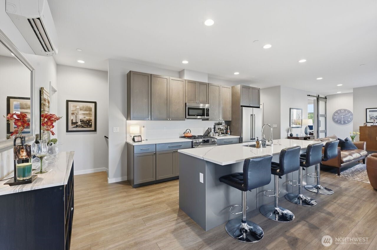 229 NE 185th Street