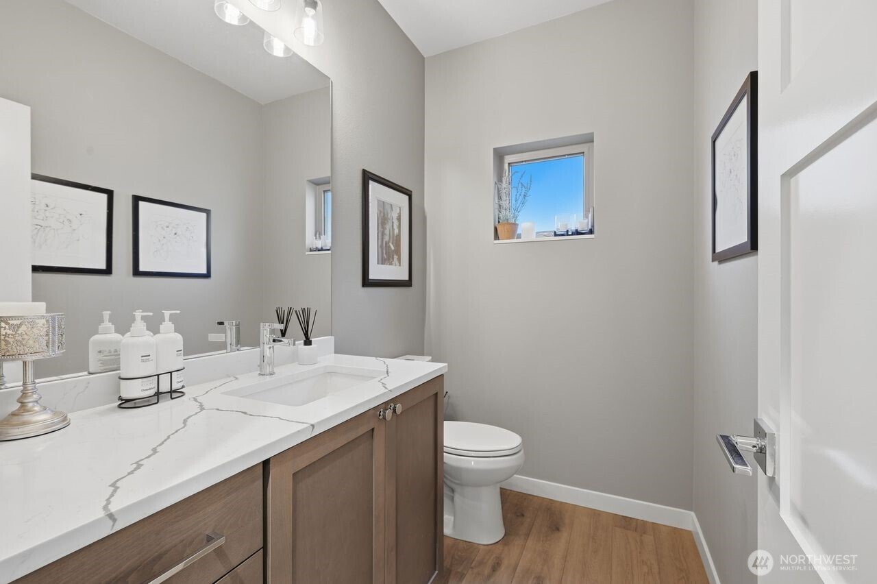 229 NE 185th Street