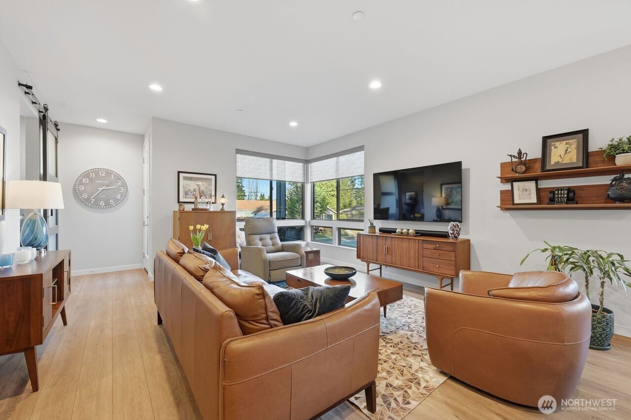 229 NE 185th Street