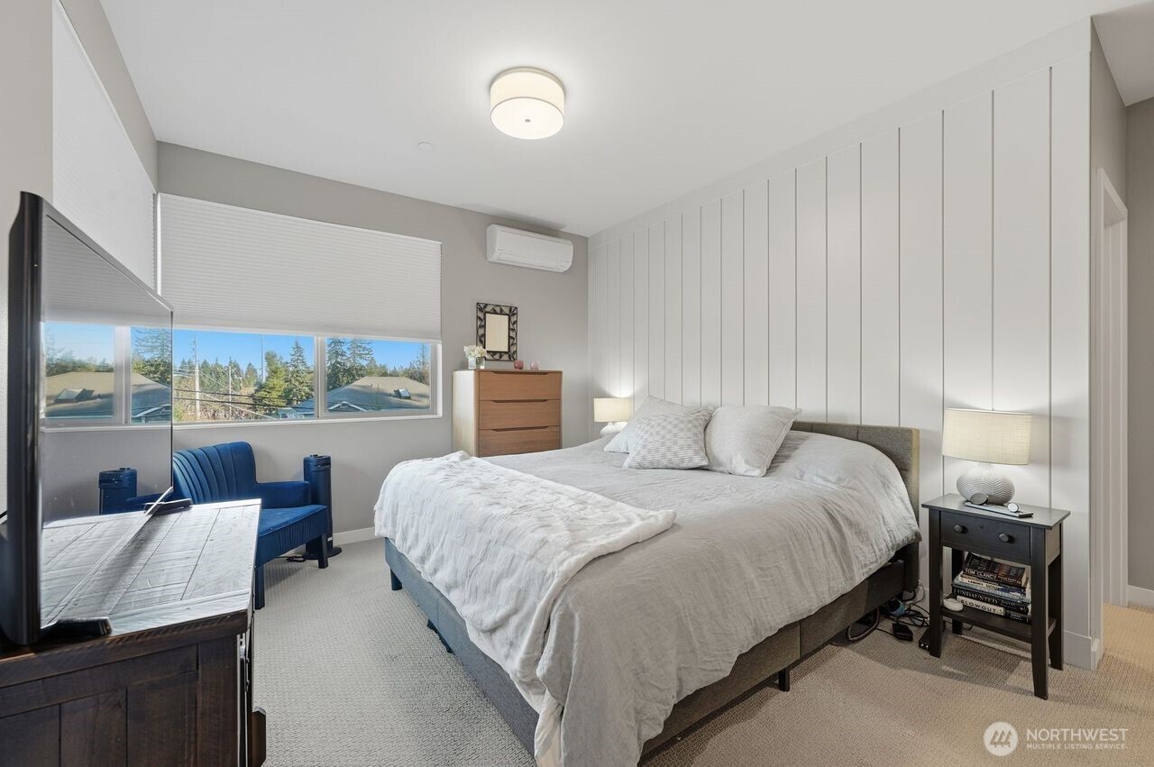 229 NE 185th Street