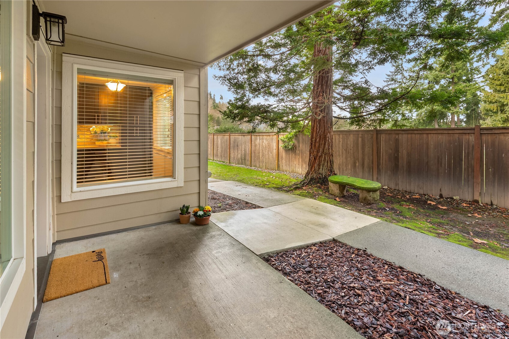 4316 W Lake Sammamish Parkway SE Unit: H103